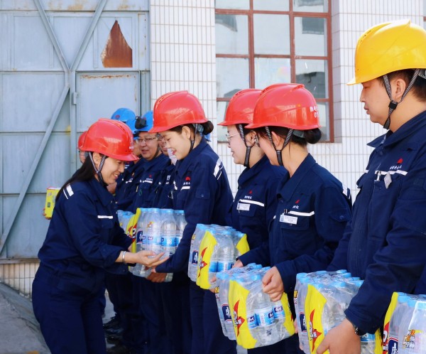 071688719210197809.jpg 夏日送清涼 (2).jpg